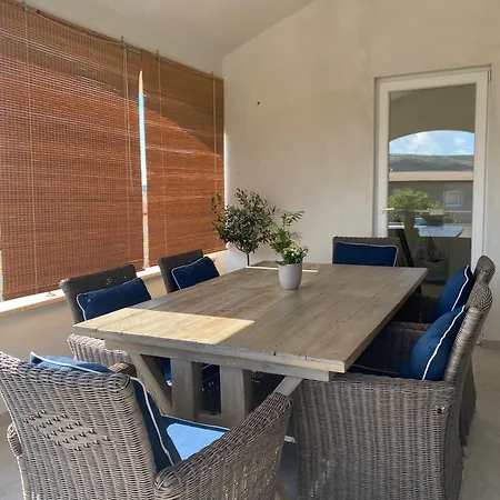 Tina Apartament