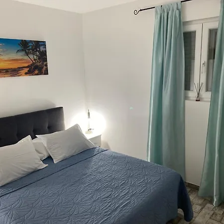 Tina Apartment *