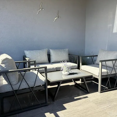 Tina * Rogoznica (Sibenik-Knin)