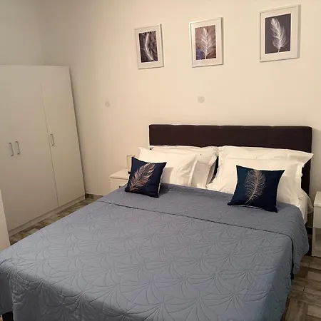 Tina Rogoznica (Sibenik-Knin)