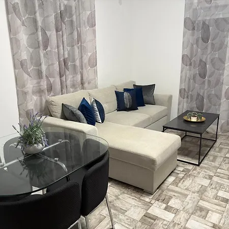 Tina Apartment Rogoznica (Sibenik-Knin)