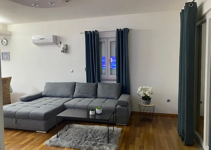 Tina Apartamento Rogoznica (Sibenik-Knin)
