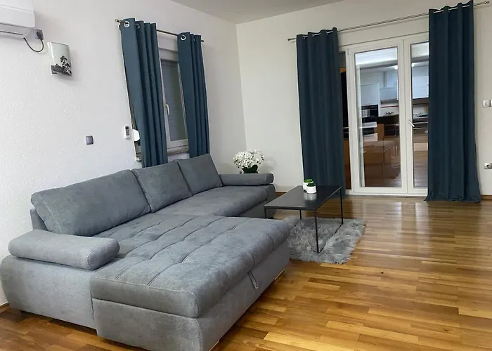 Tina Apartamento Rogoznica (Sibenik-Knin)