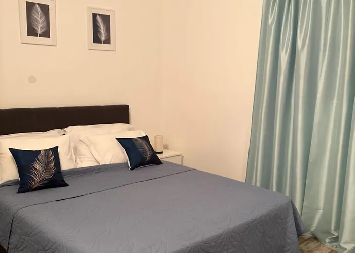 Tina * Rogoznica (Sibenik-Knin)