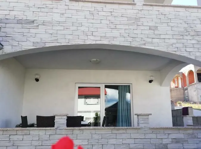 Tina Apartment Rogoznica (Sibenik-Knin)